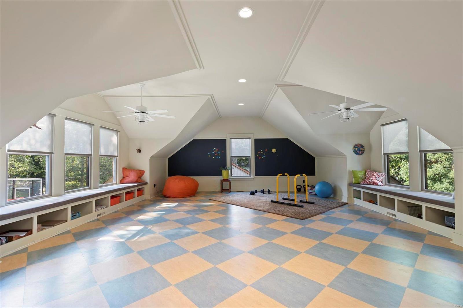 Louisa Heights - Residential