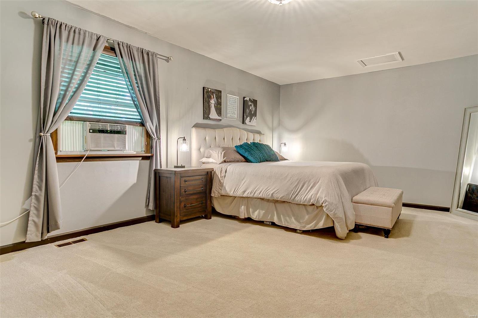 Oak Creek Hills - Residential