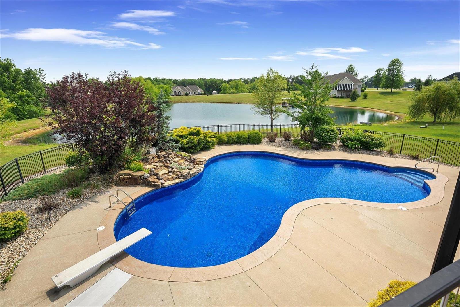 Pine Lake Estates - Residential