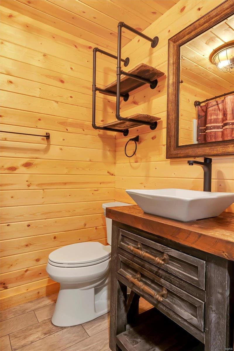 Pine Lake Estates - Residential