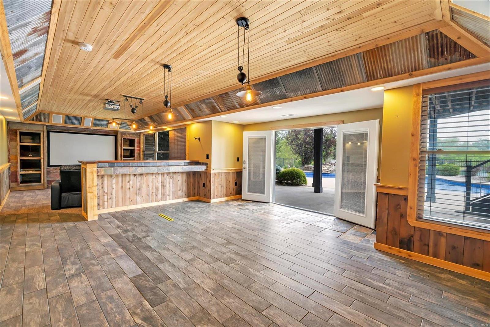 Pine Lake Estates - Residential