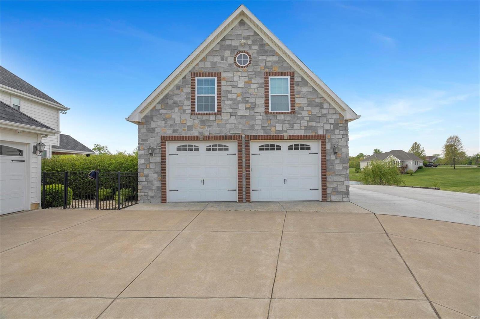 Pine Lake Estates - Residential