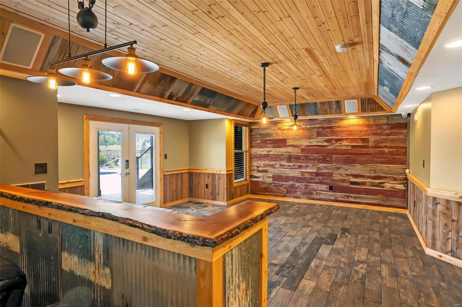 Pine Lake Estates - Residential