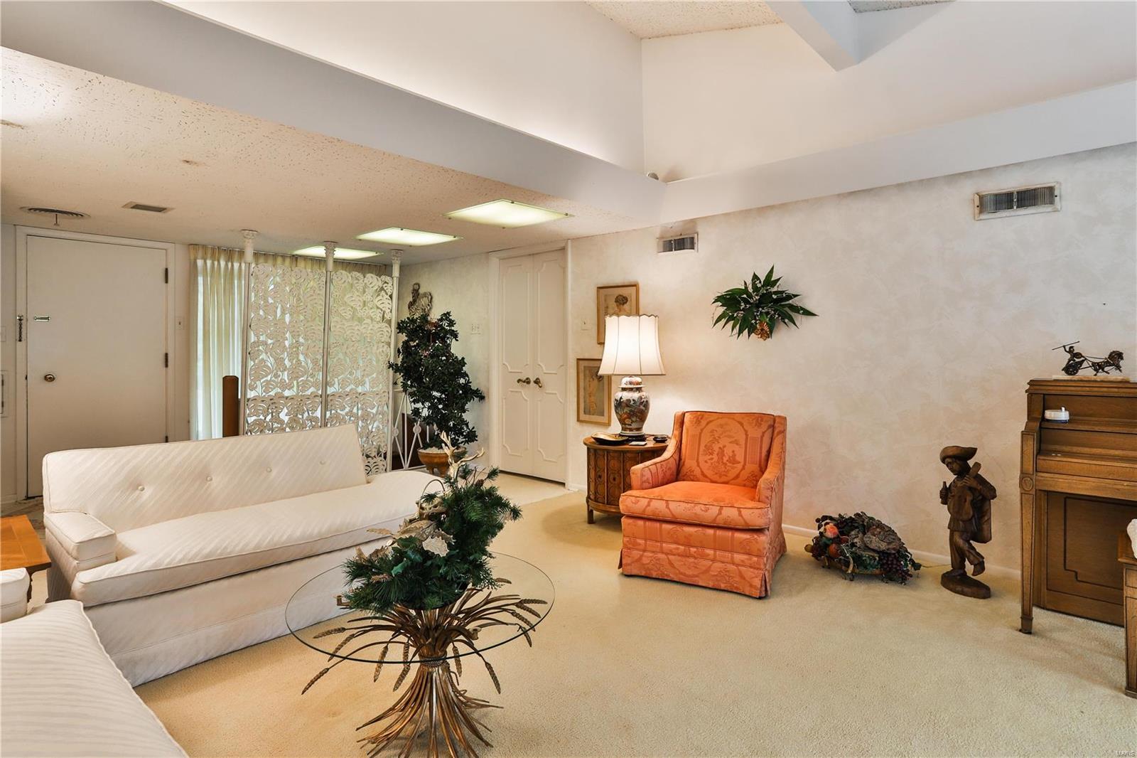 Algonquin Estates - Residential