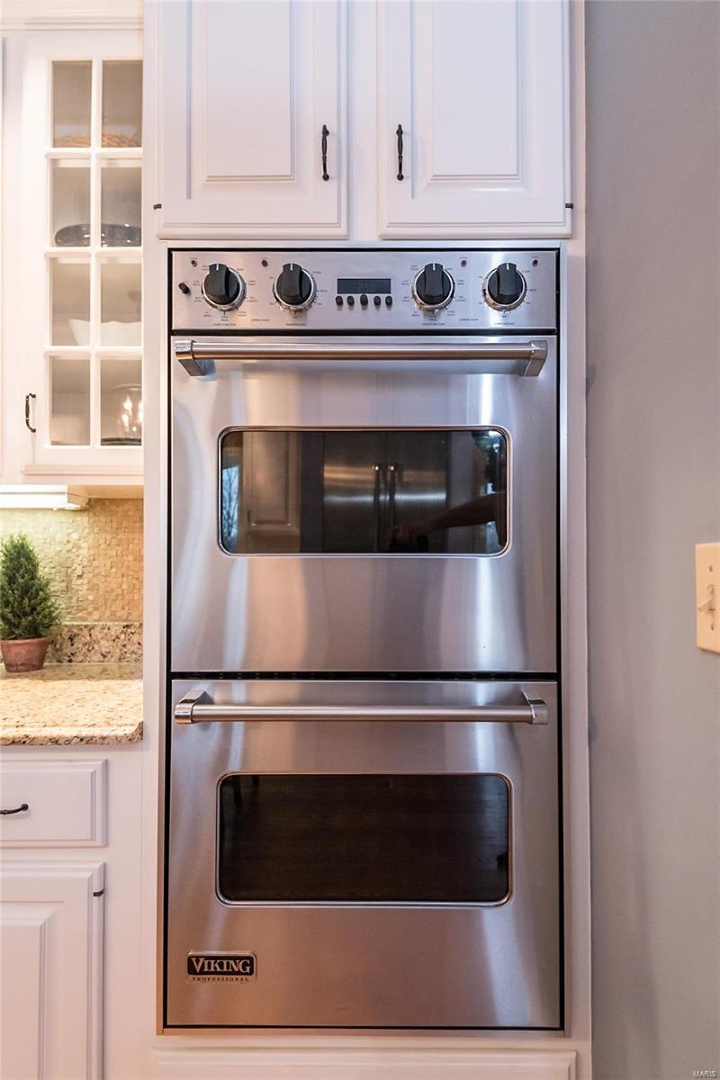 Kingspointe - Residential