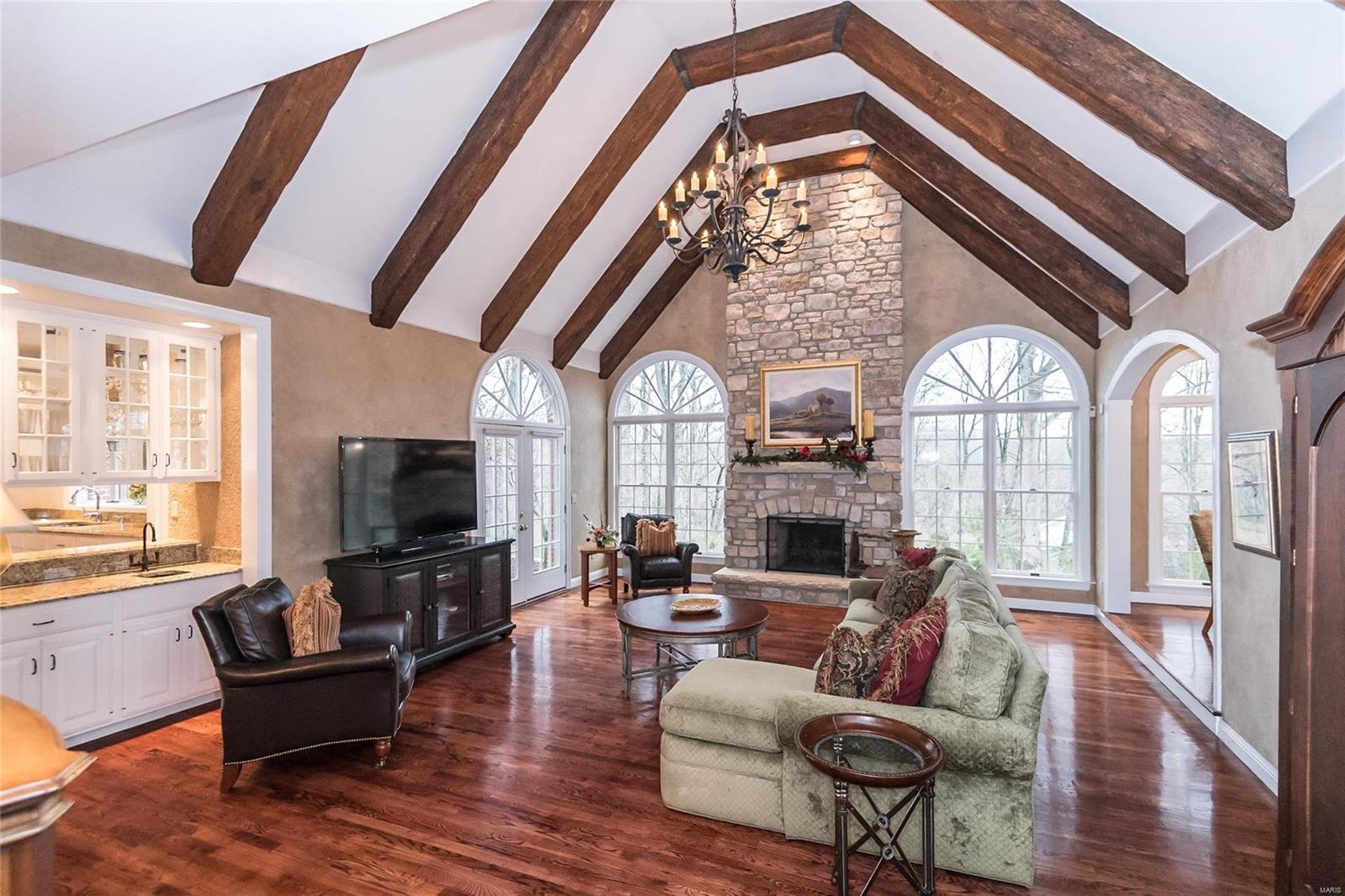 Kingspointe - Residential