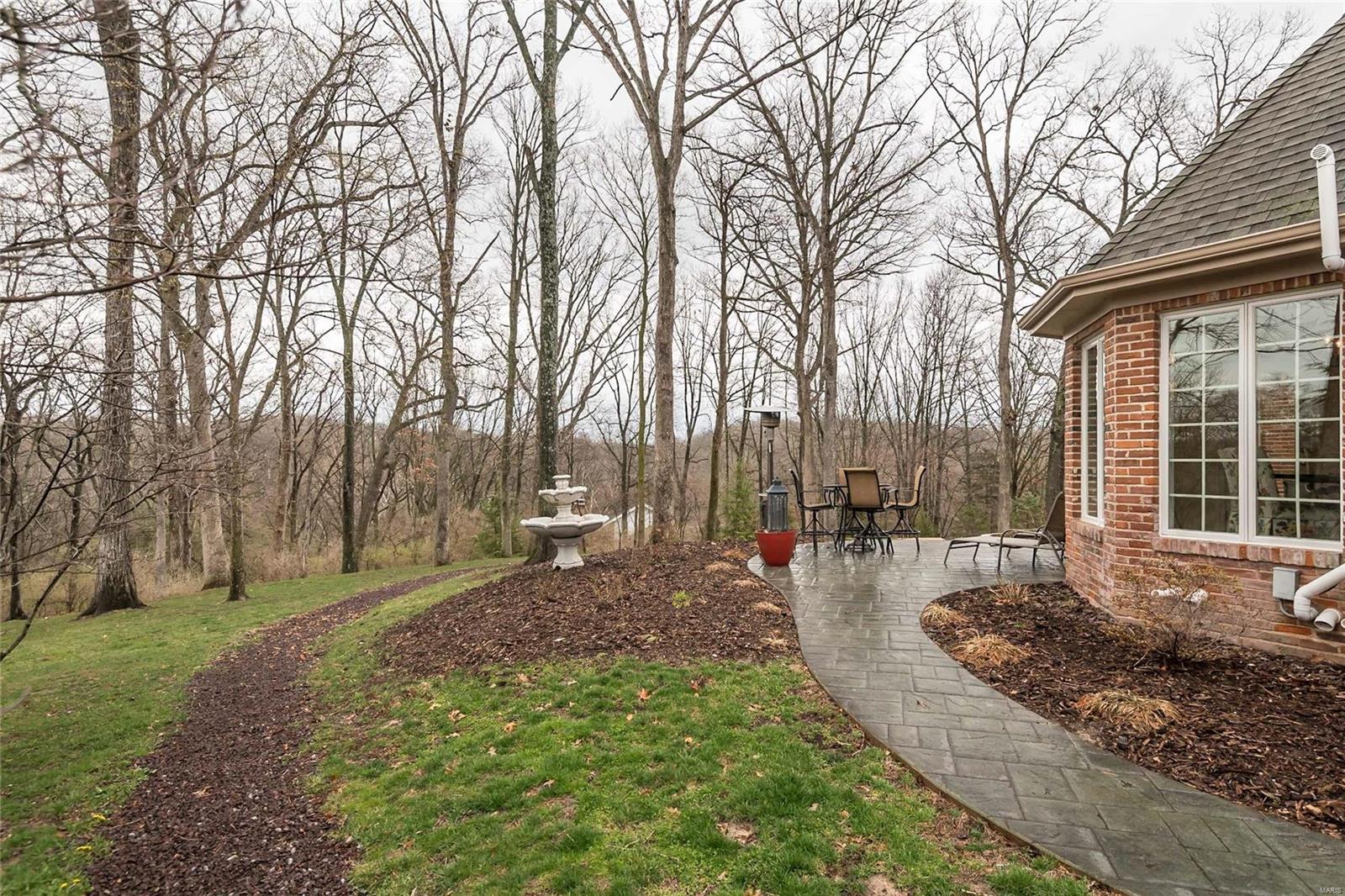 Kingspointe - Residential