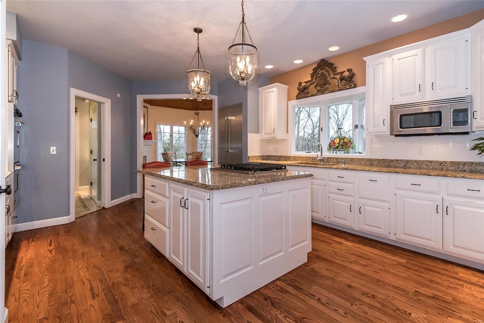 Kingspointe - Residential