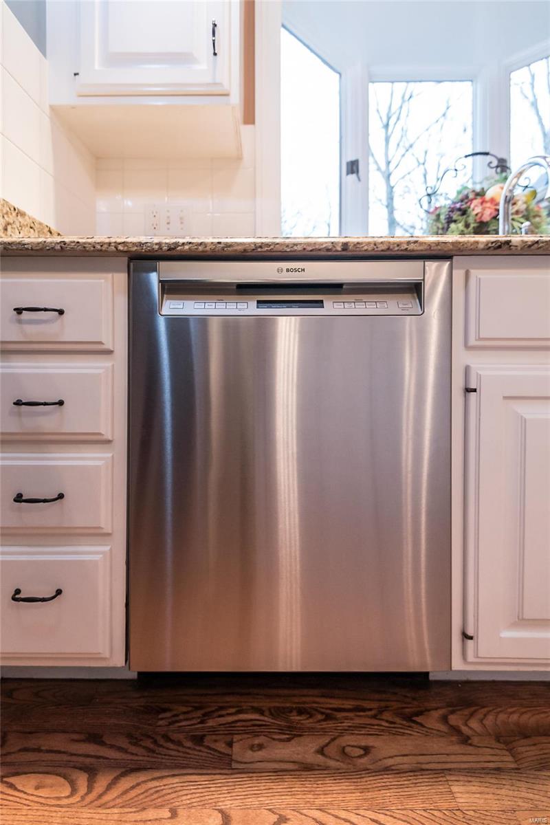 Kingspointe - Residential