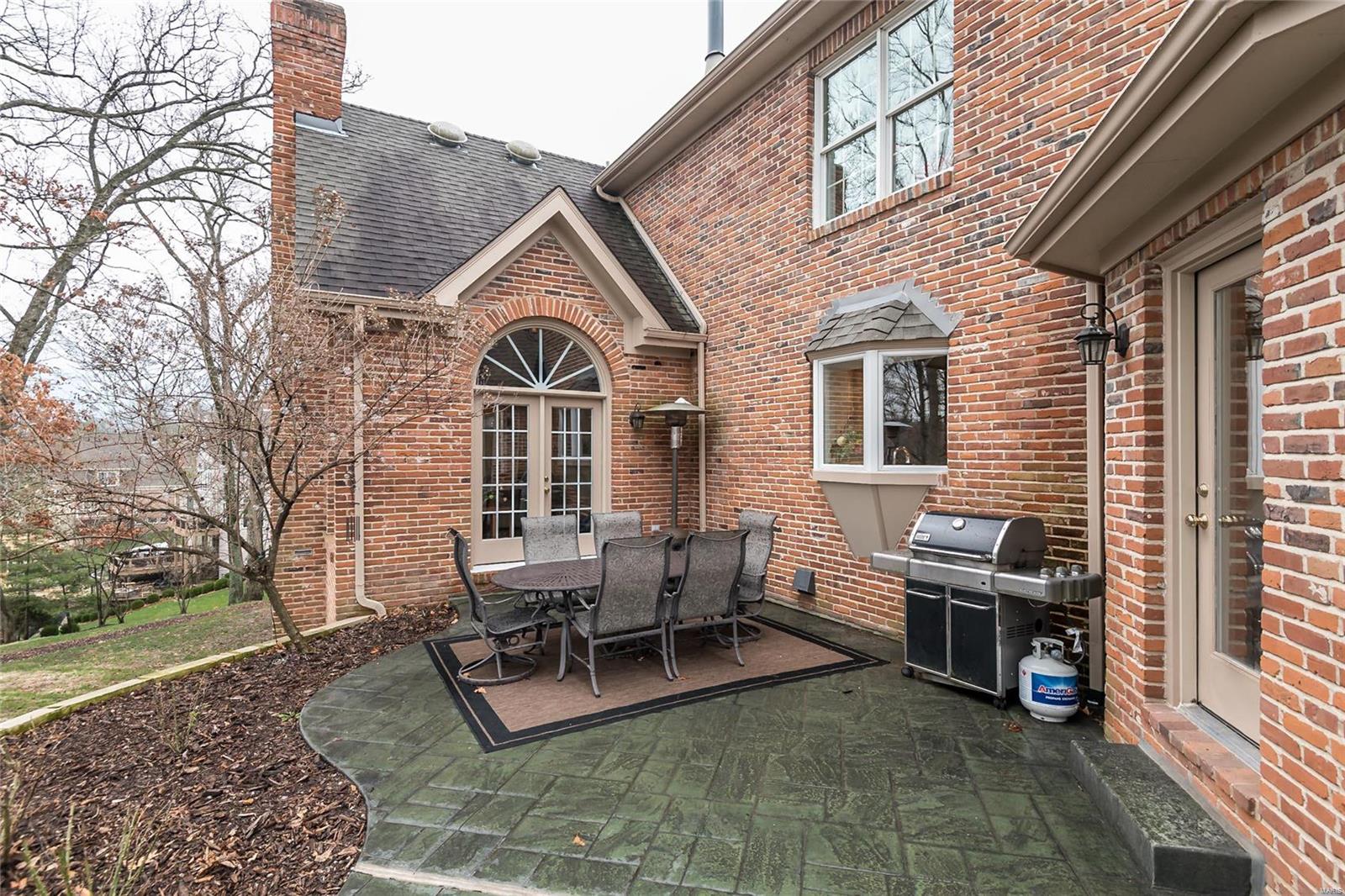 Kingspointe - Residential