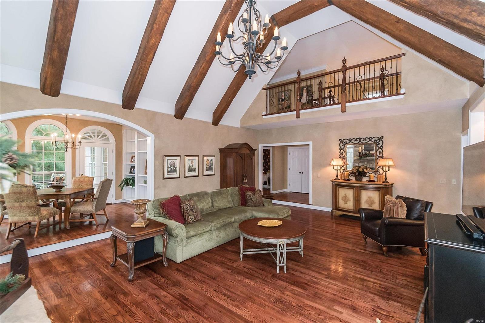 Kingspointe - Residential