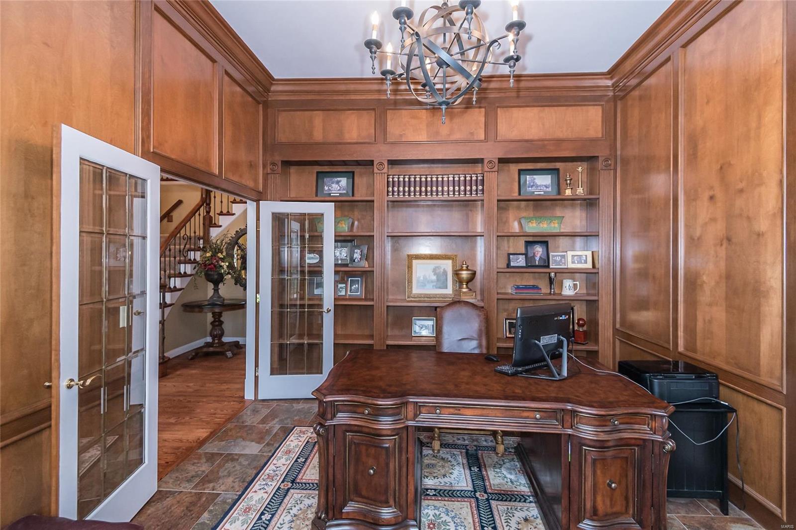 Kingspointe - Residential