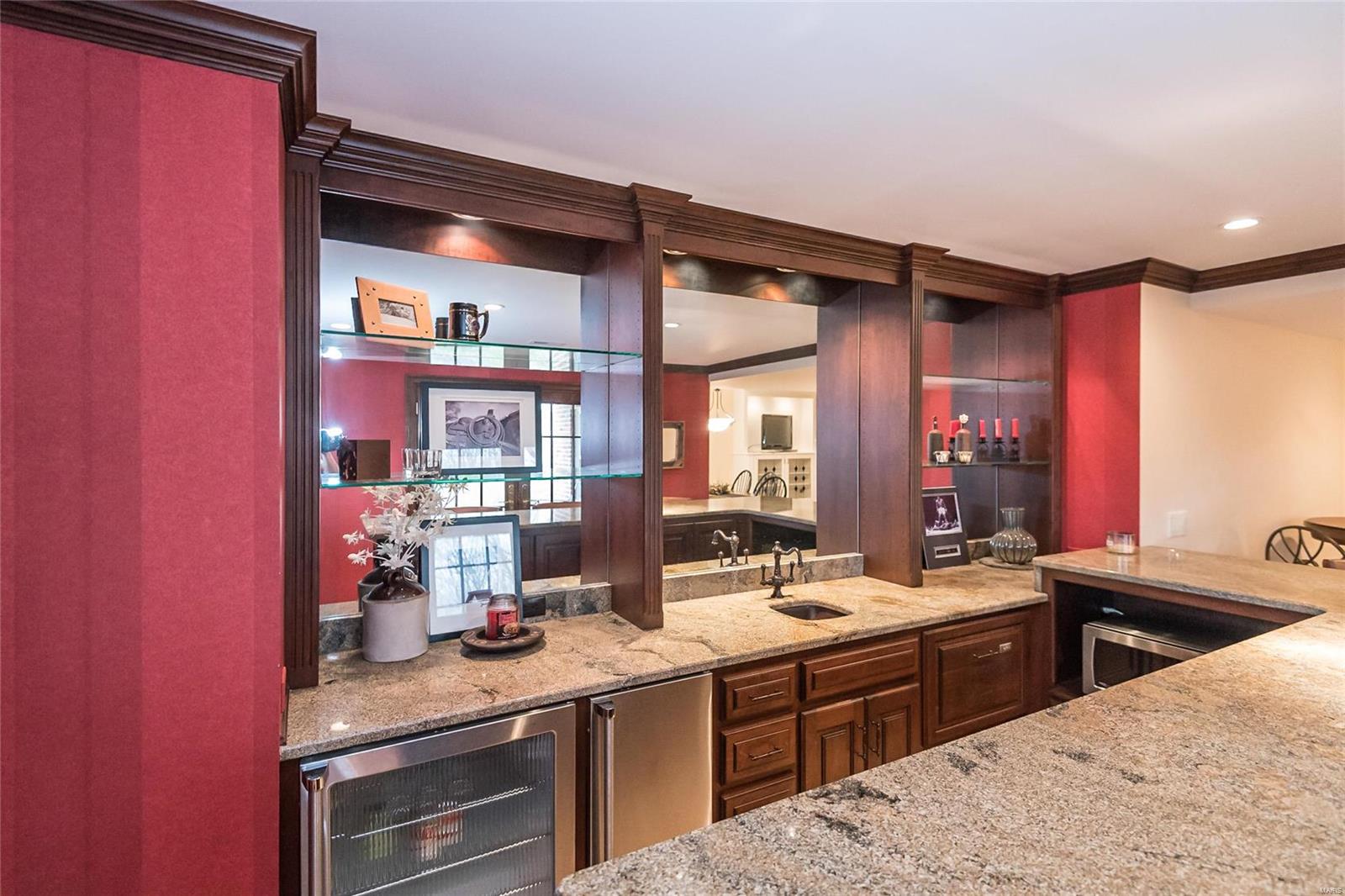 Kingspointe - Residential