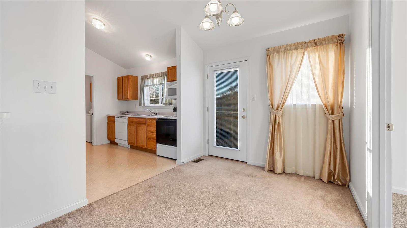 Cardinal Villas - Residential