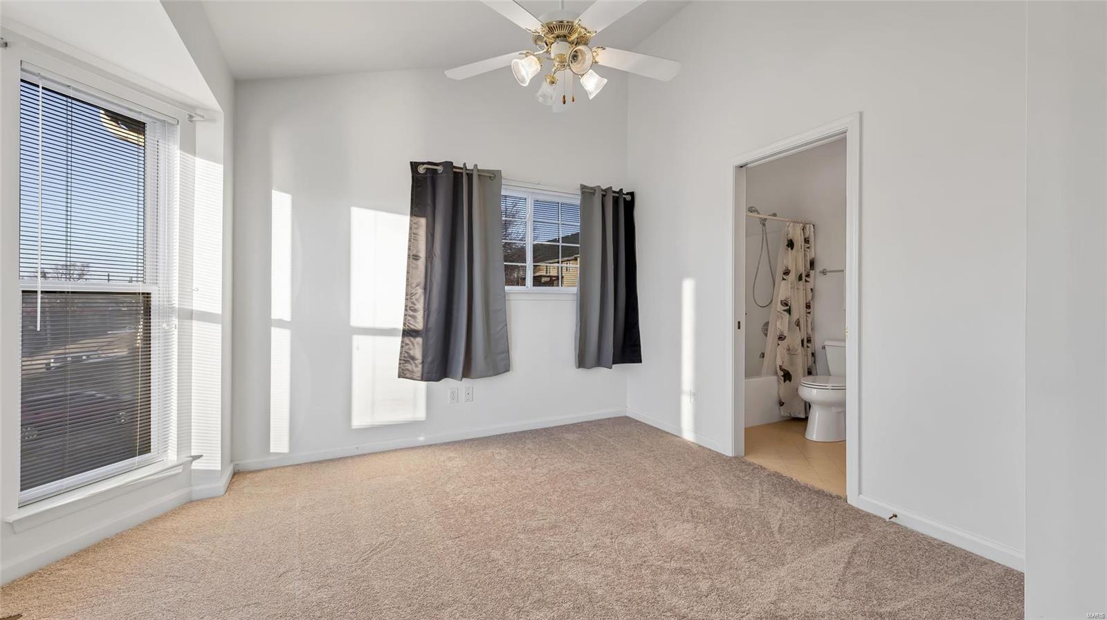 Cardinal Villas - Residential