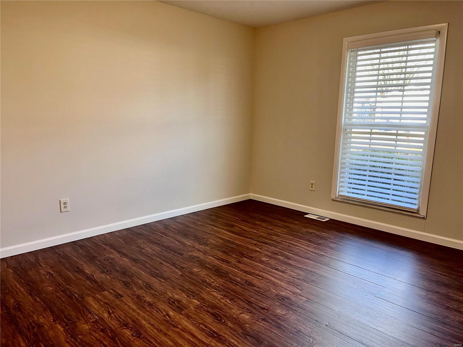Boardwalk 6 Sec Of Mayer Wedgwood - Residential