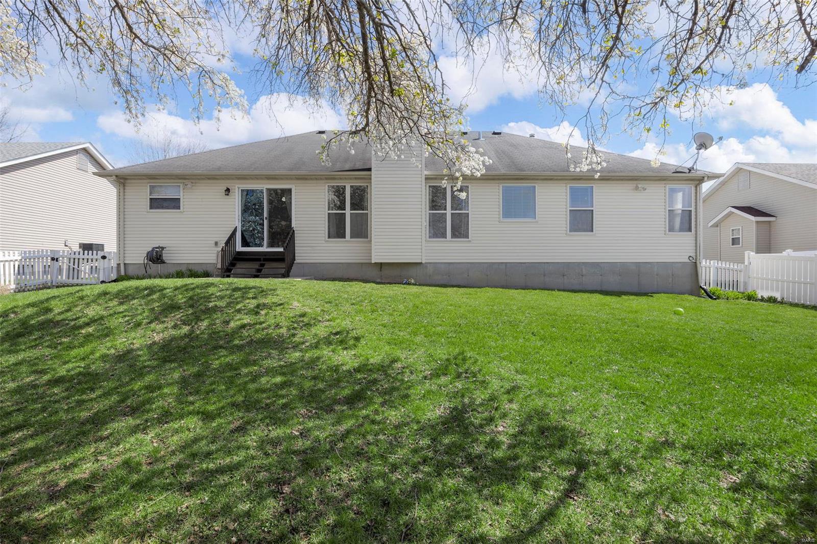 Vlgs At Dardenne Oakland Village - Residential