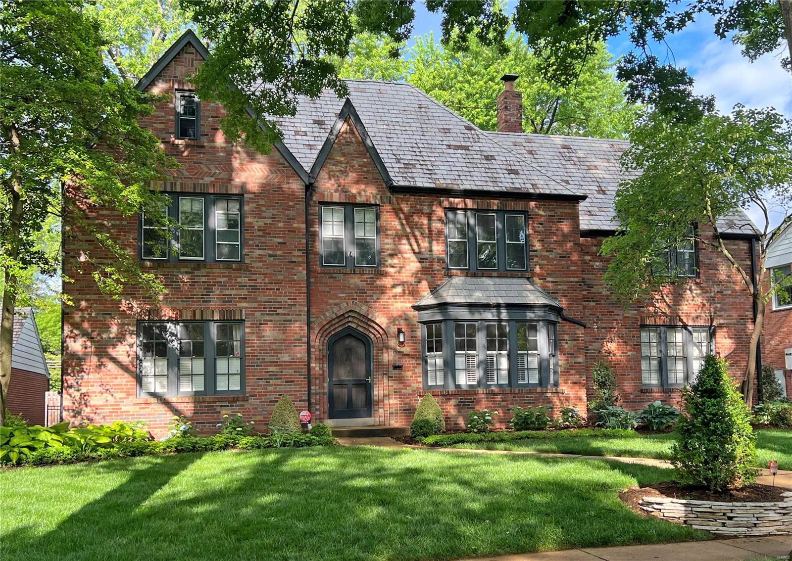 Davis Place - Residential