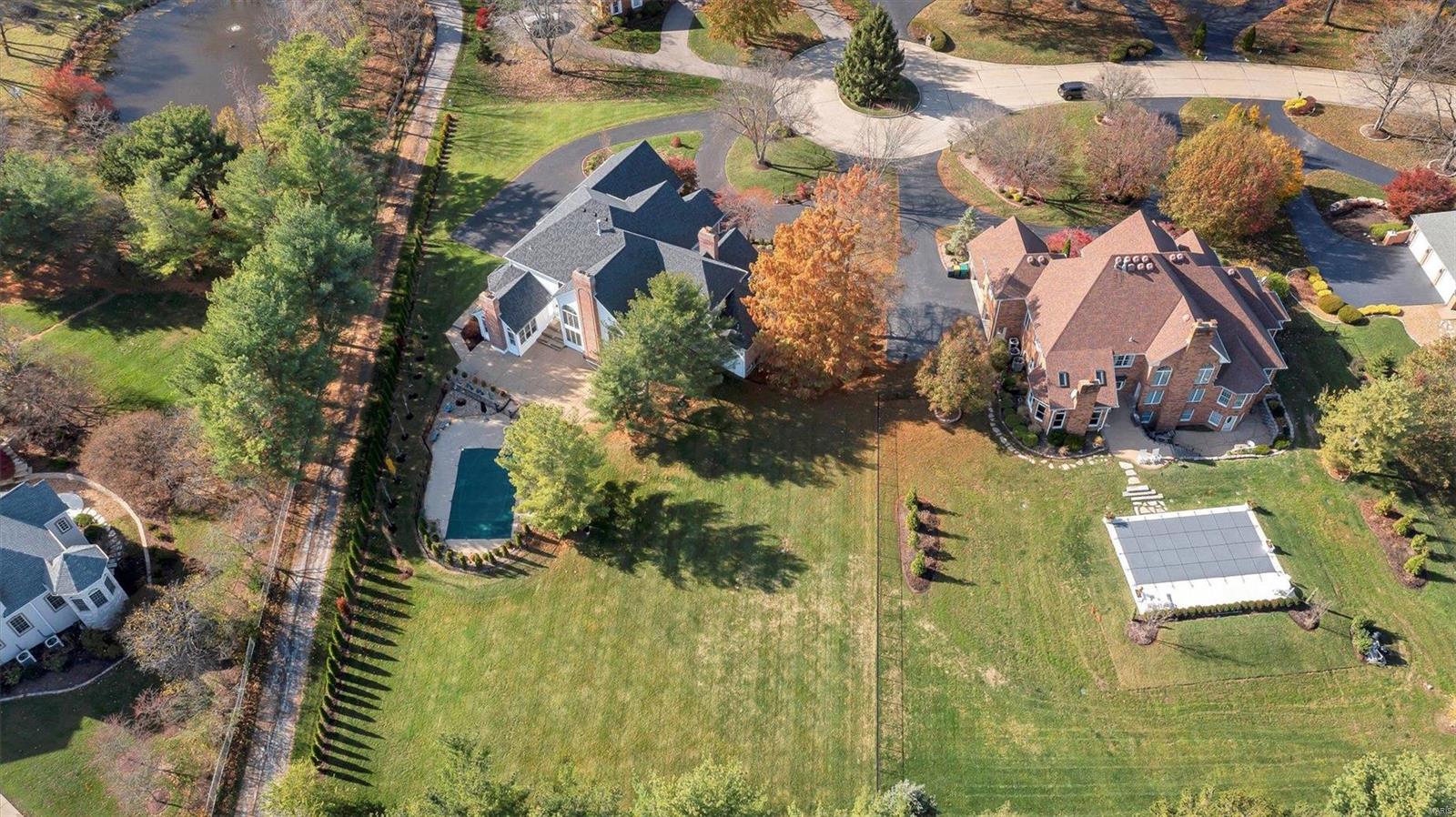 Hamptons The - Residential