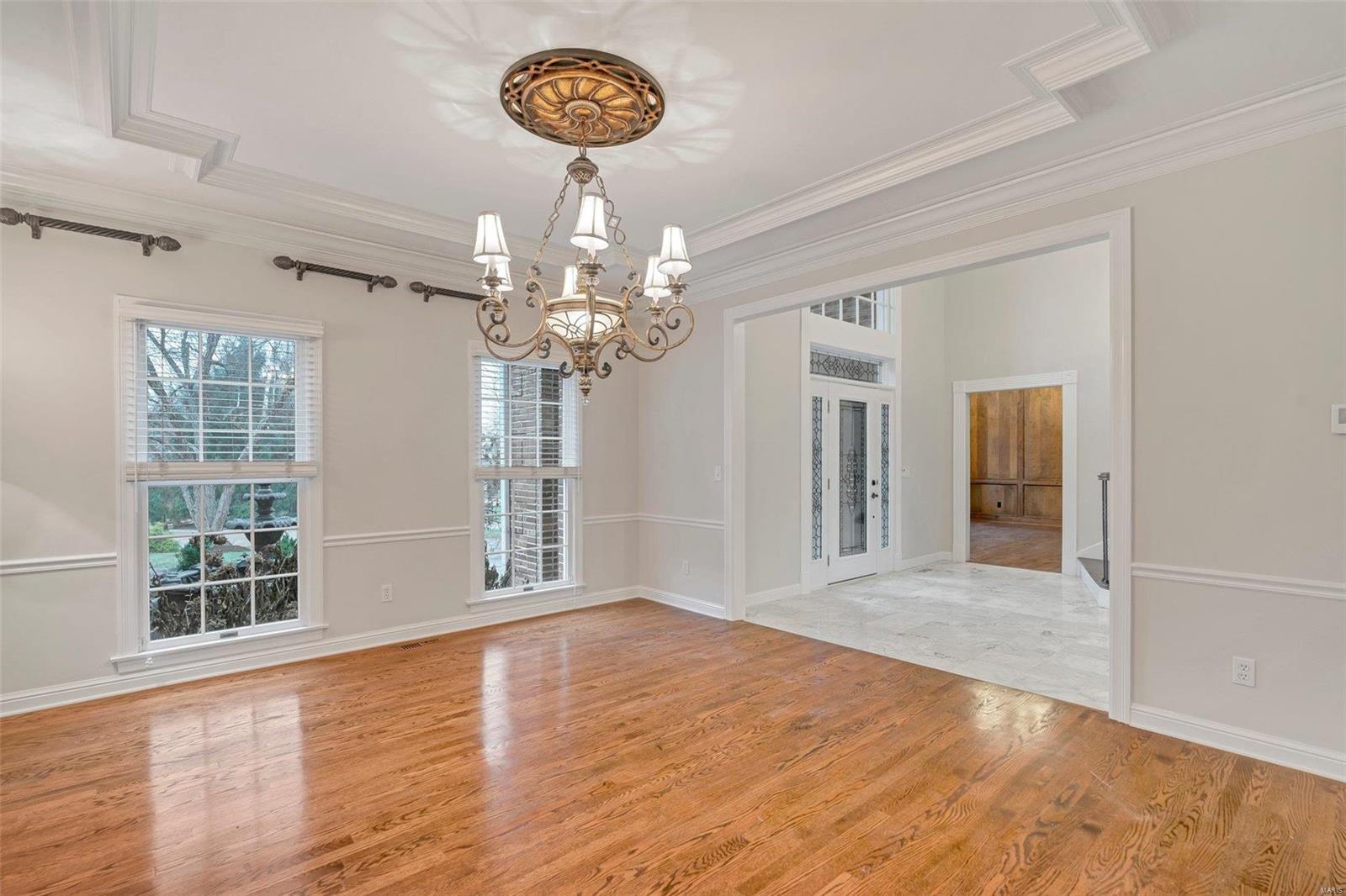 Hamptons The - Residential