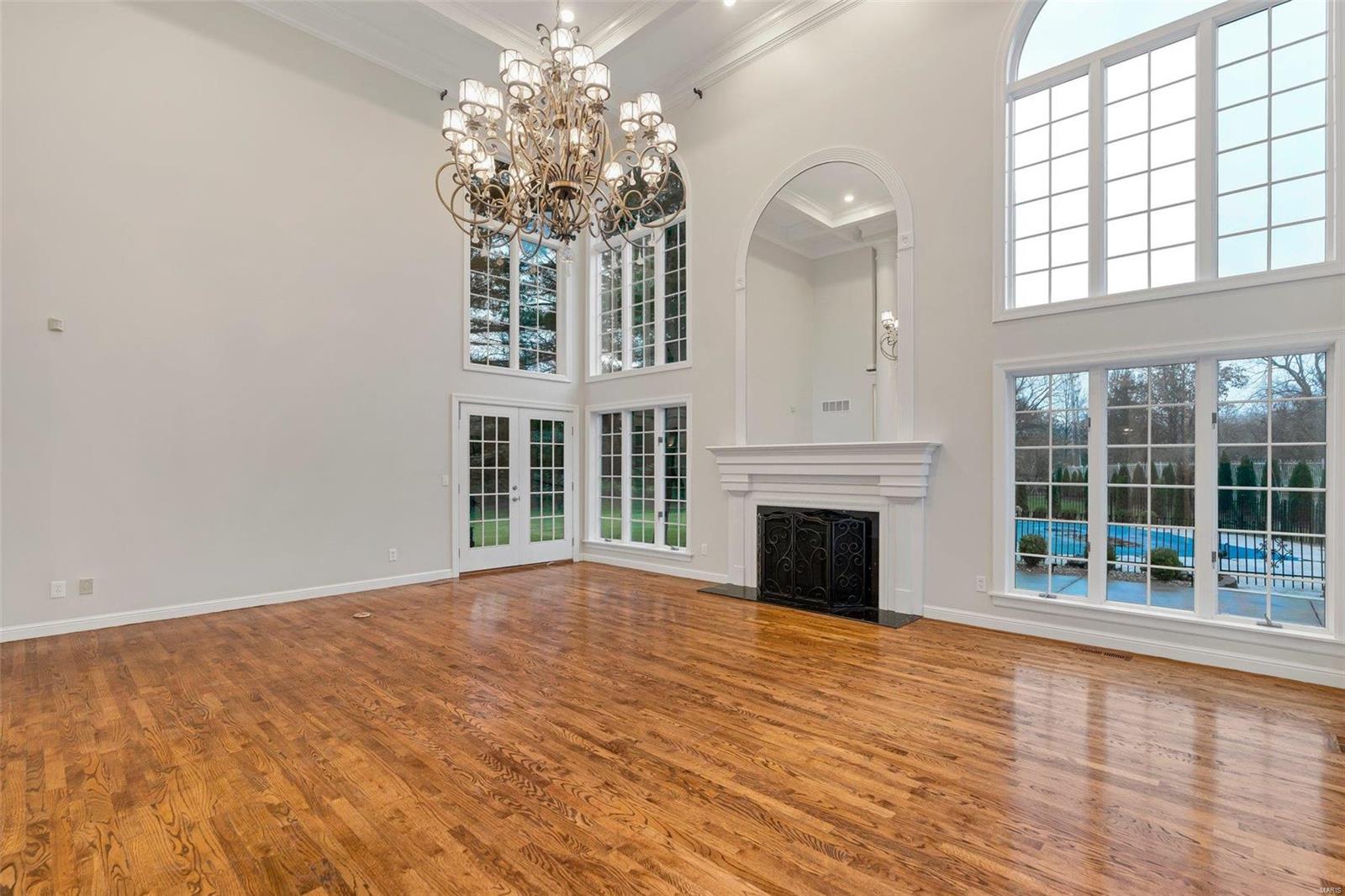 Hamptons The - Residential