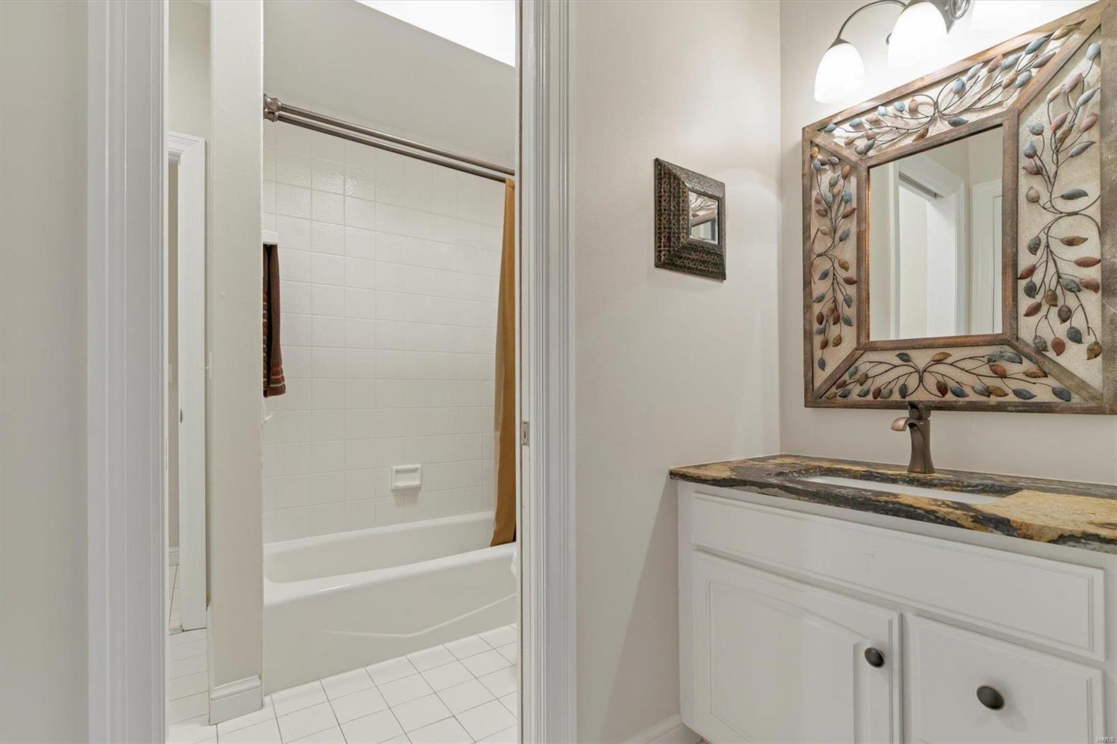 Hamptons The - Residential