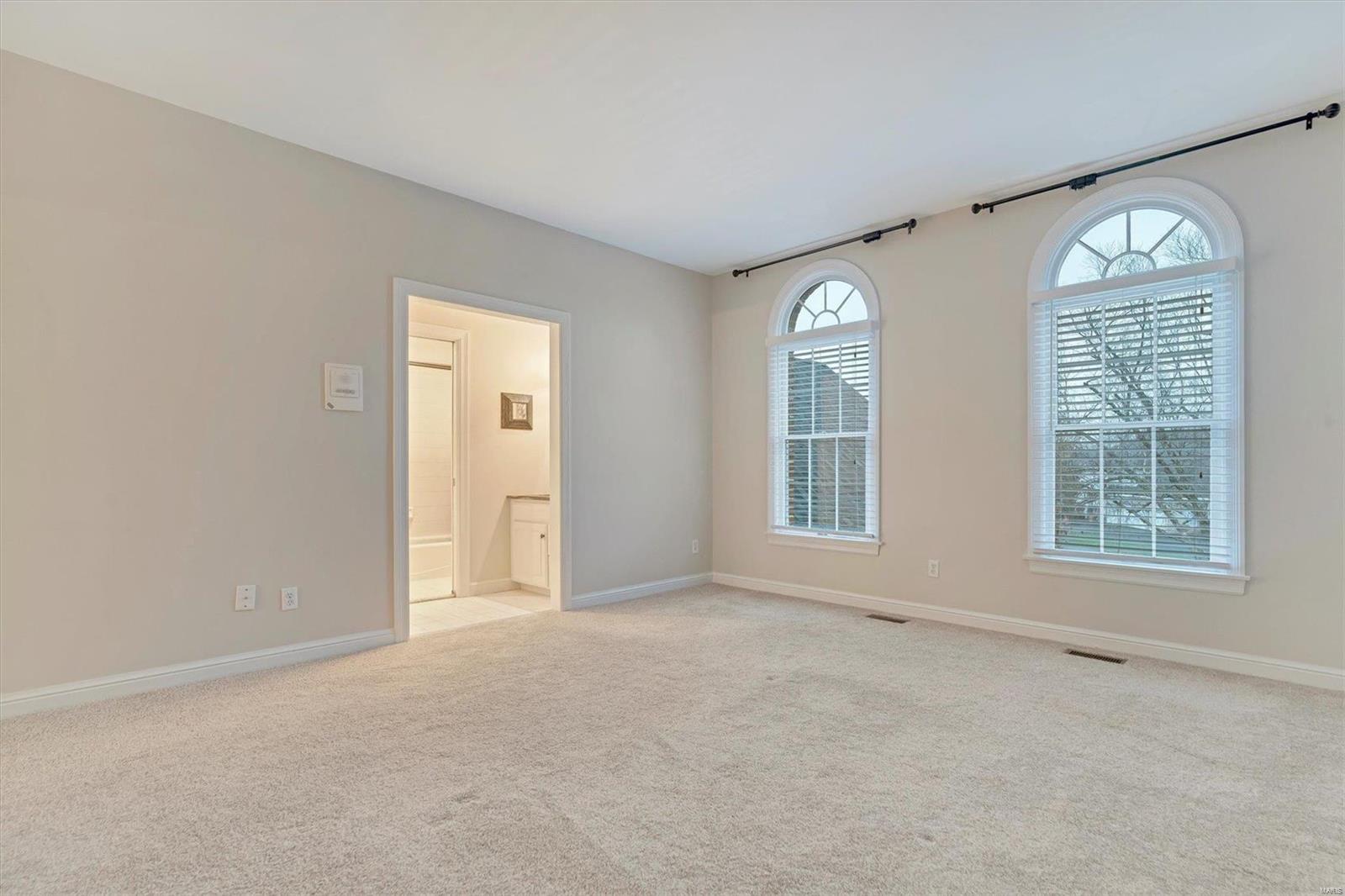 Hamptons The - Residential