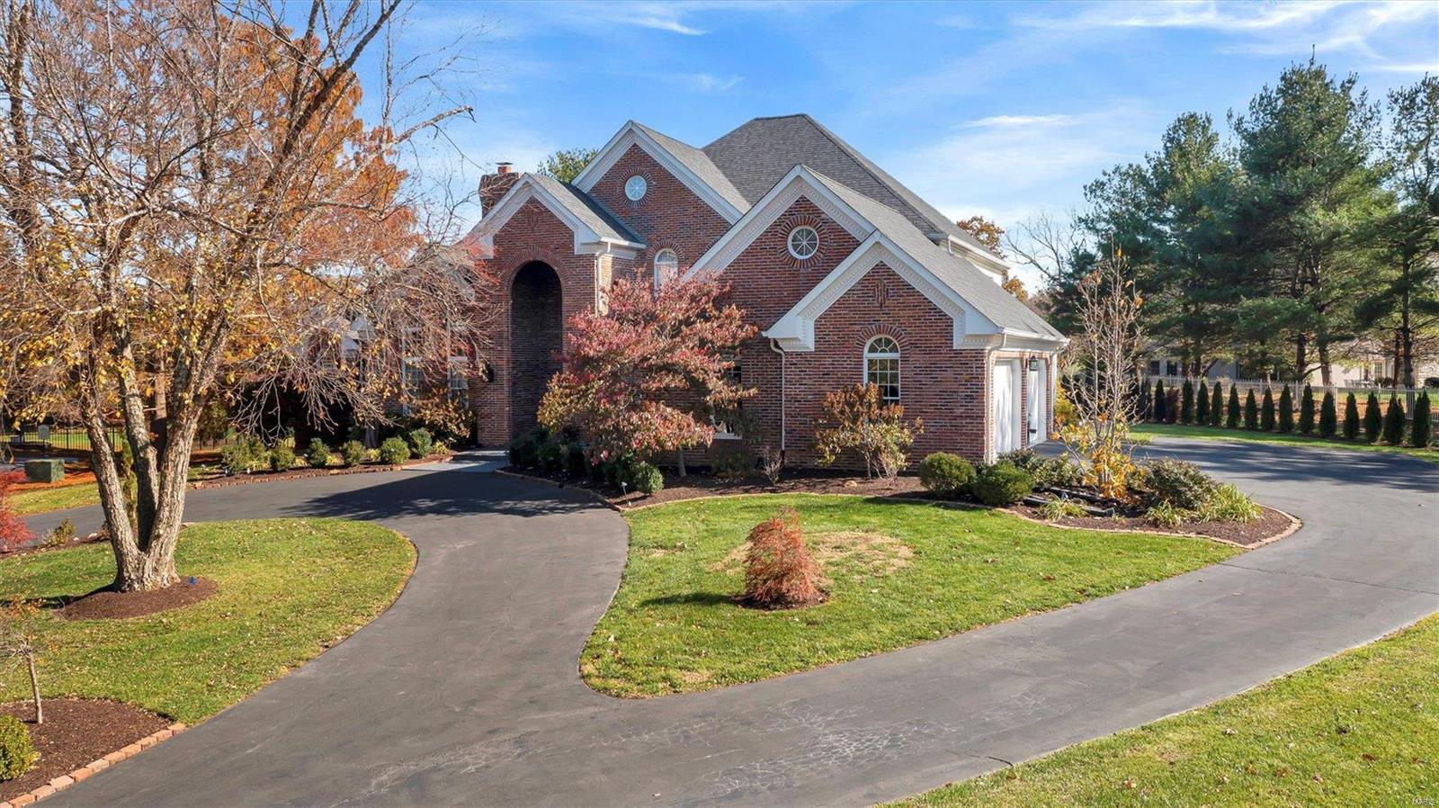 Hamptons The - Residential