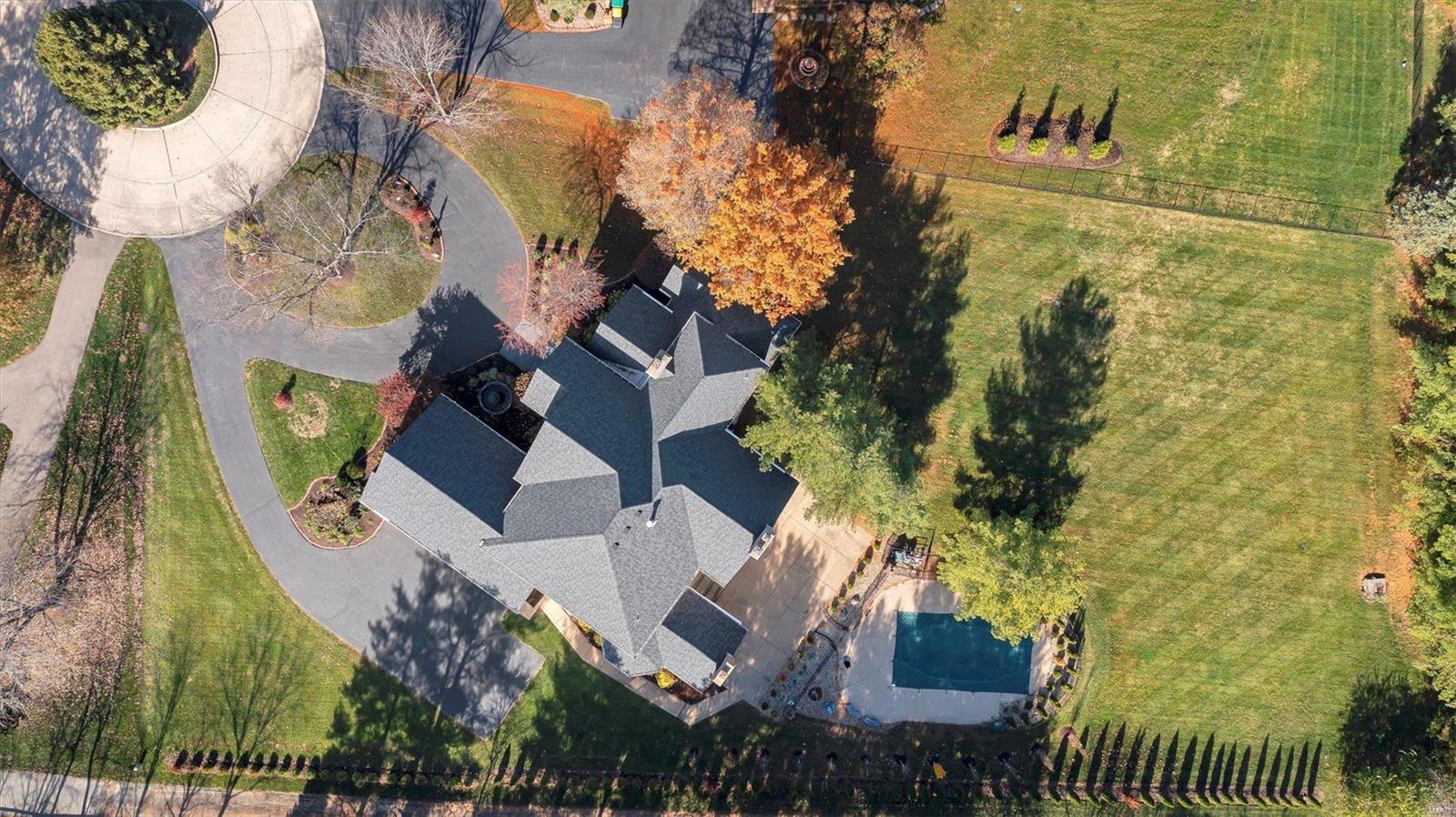 Hamptons The - Residential