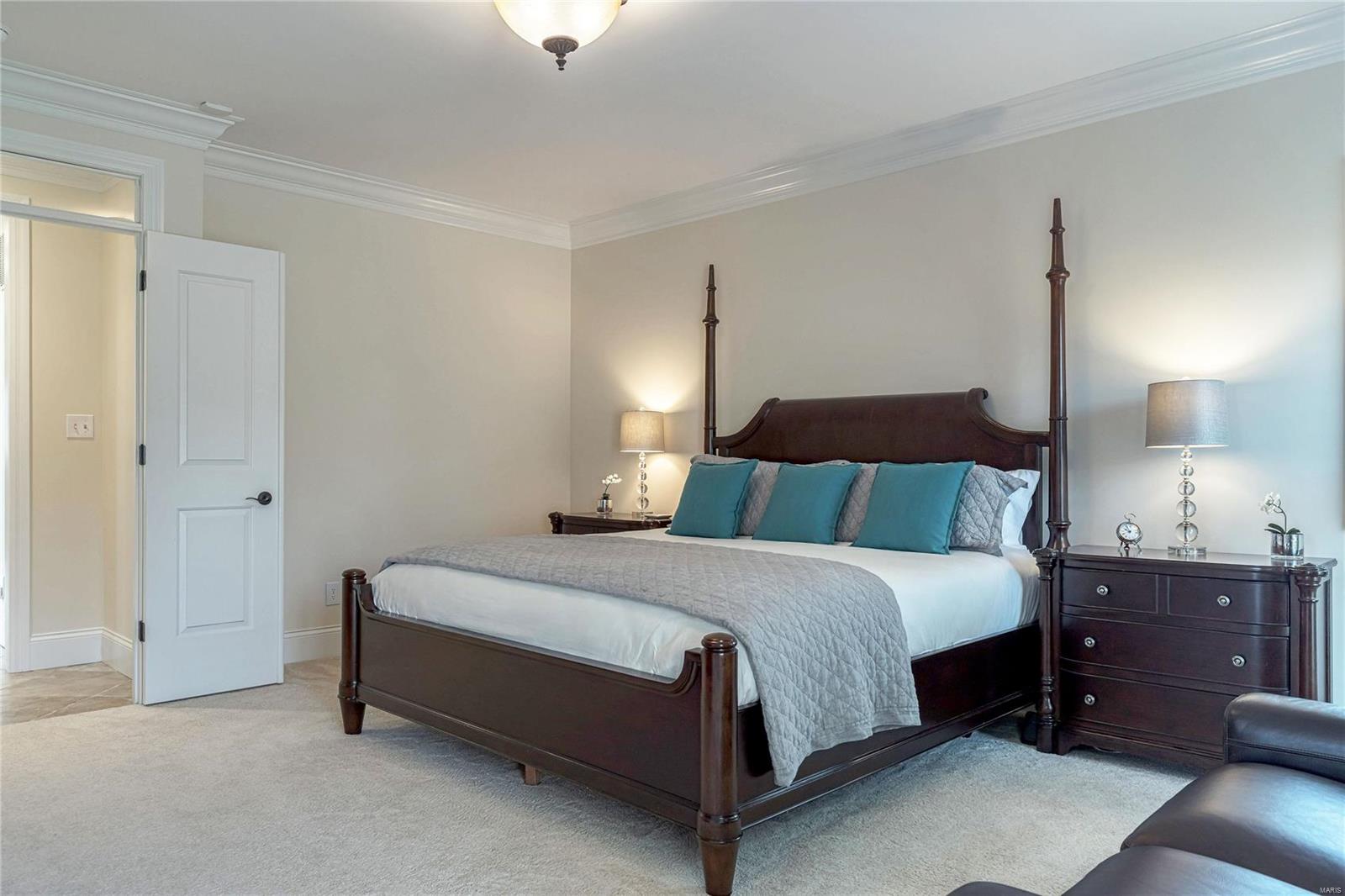 Devonworth - Residential