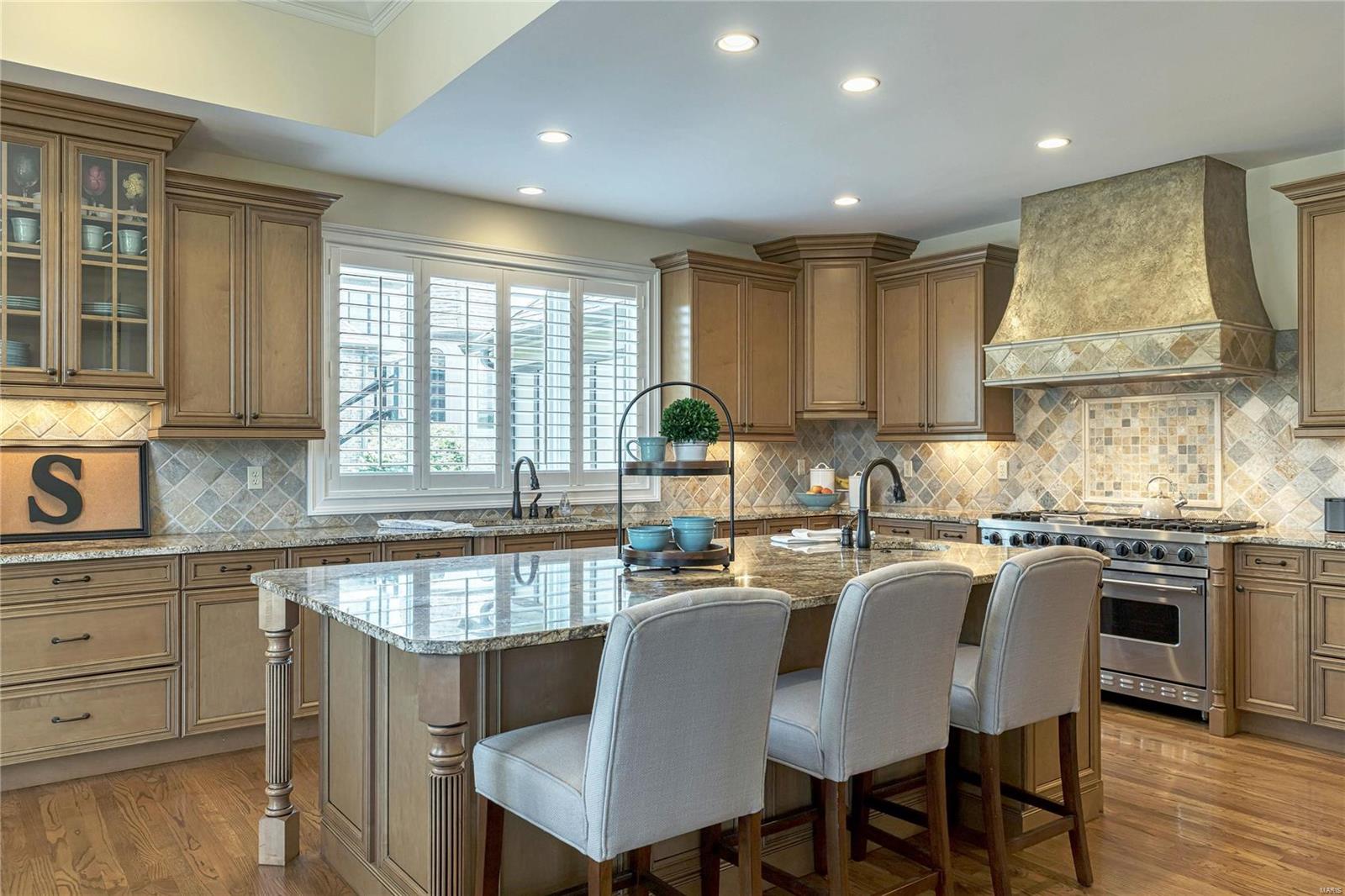 Devonworth - Residential