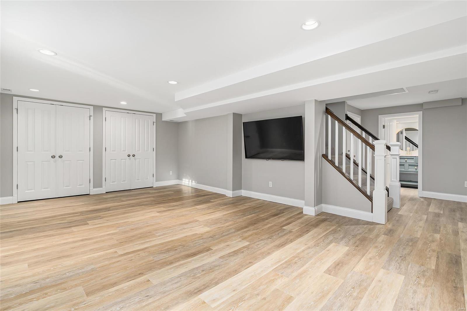 West Point Lane - Residential