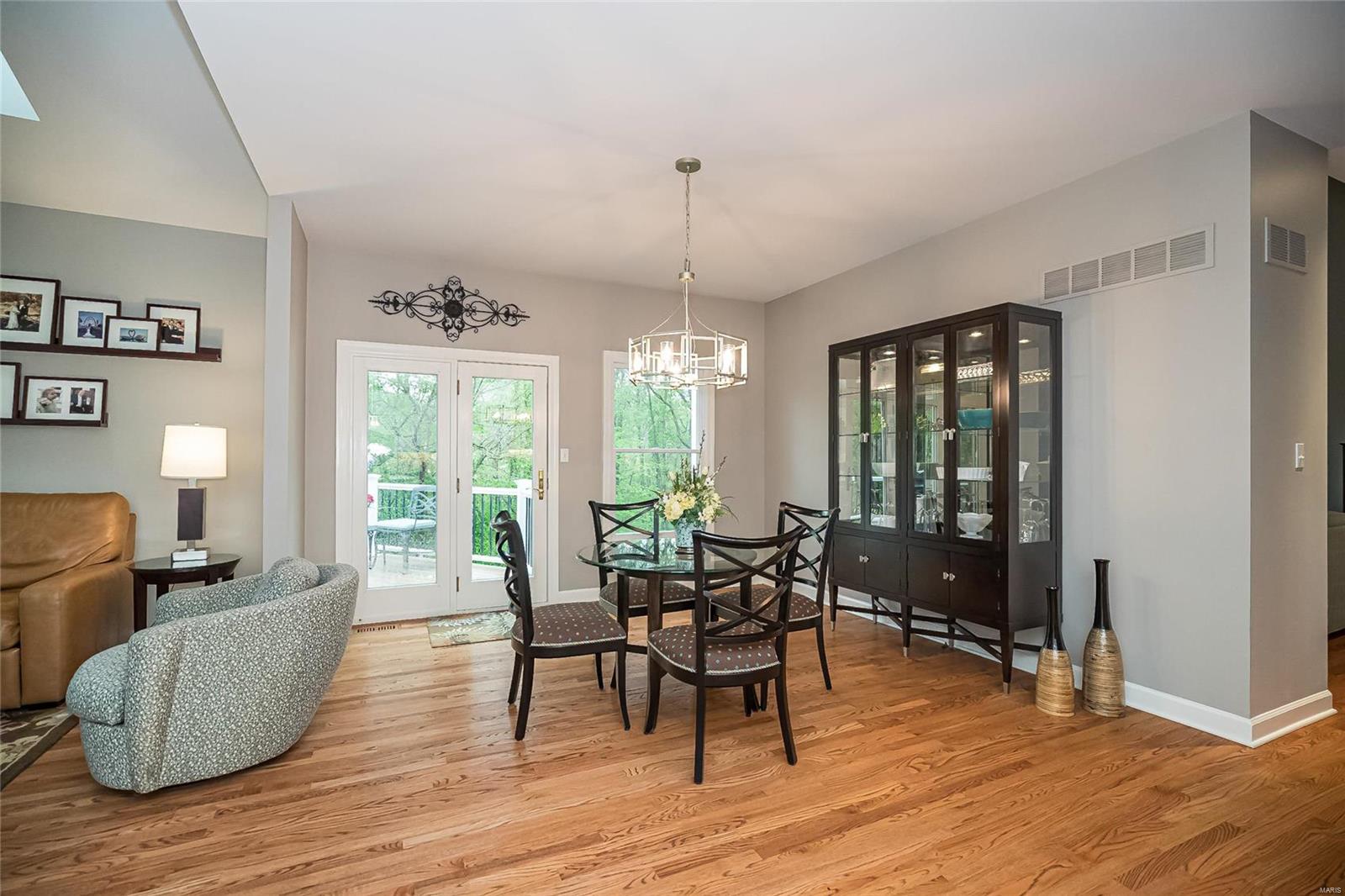 Ballas Pond - Residential