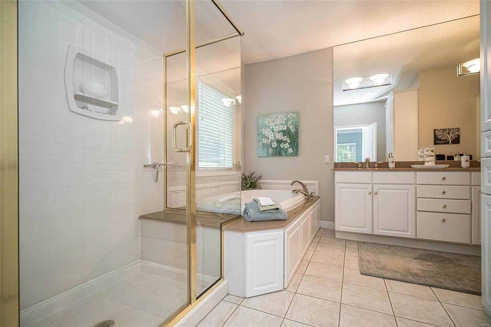 Ballas Pond - Residential