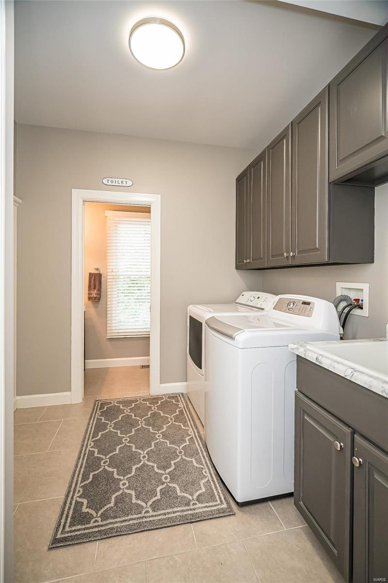 Ballas Pond - Residential