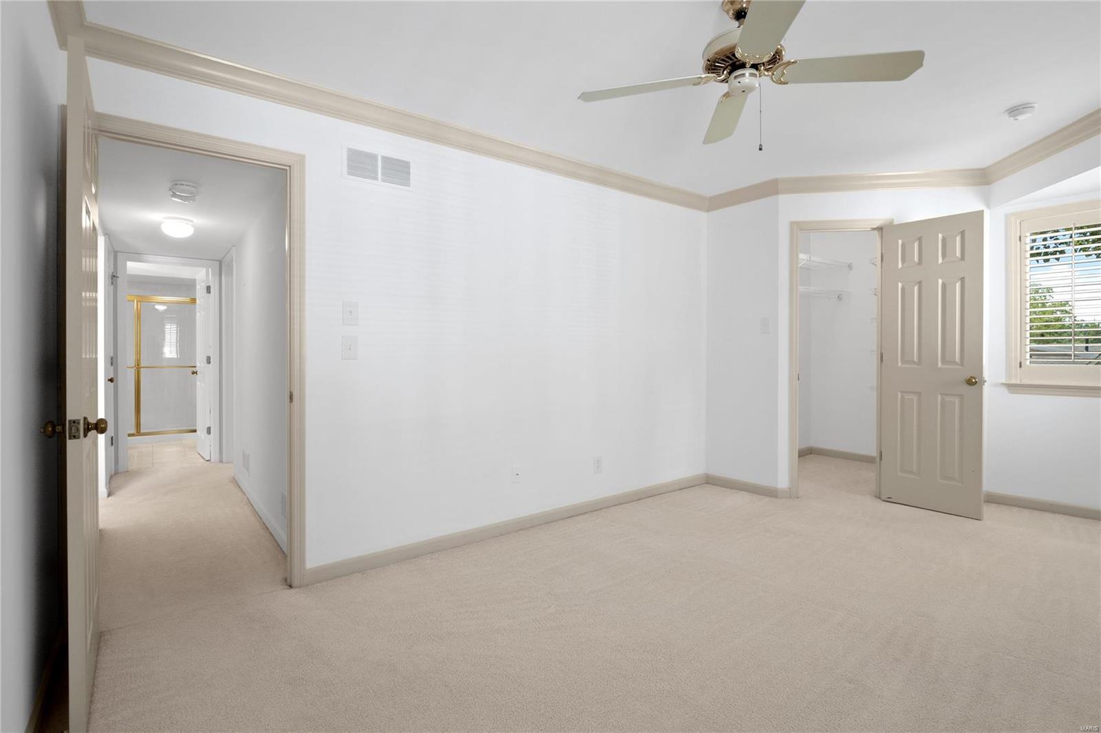 Country Club Terrace Condo First - Residential