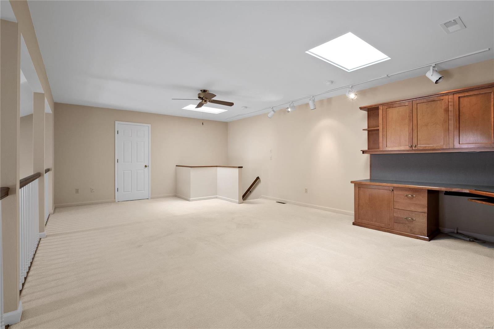 Country Club Terrace Condo First - Residential