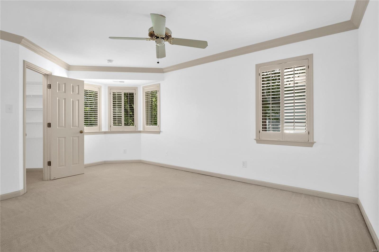 Country Club Terrace Condo First - Residential