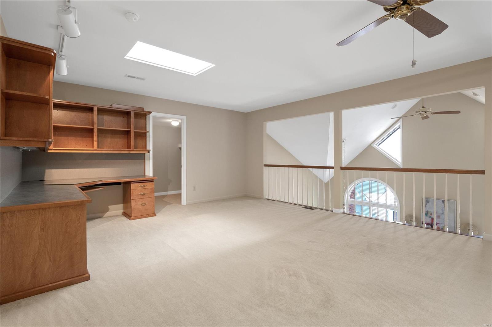 Country Club Terrace Condo First - Residential
