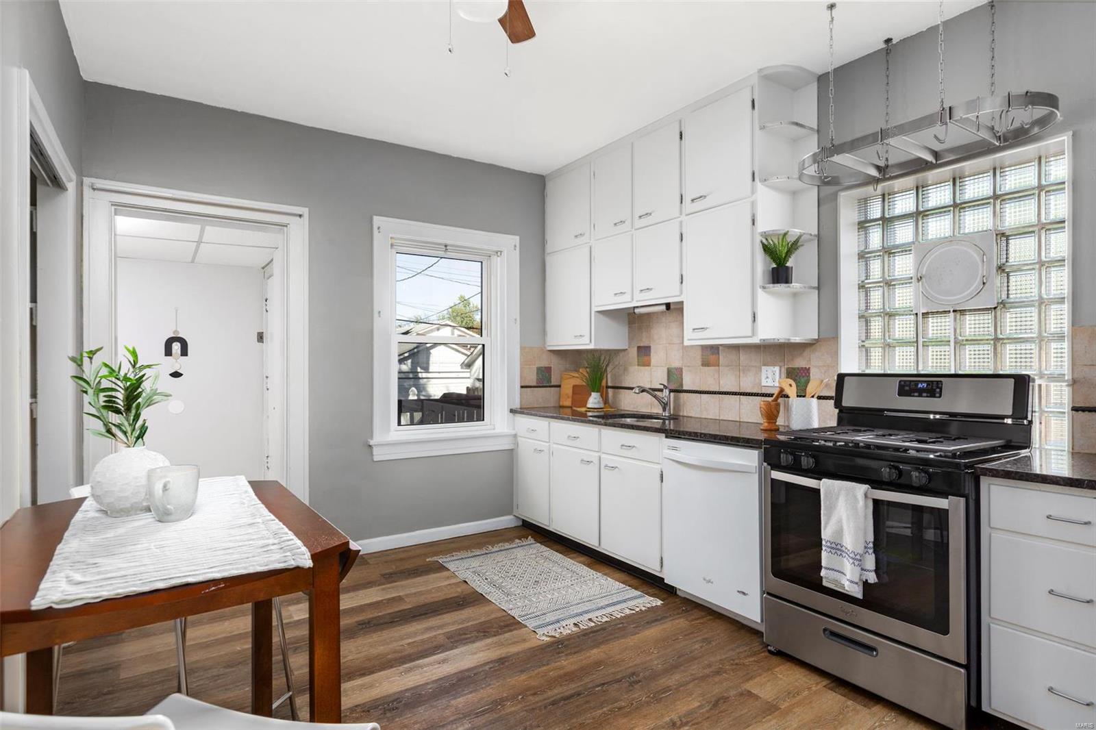J G Travilla S Hampton Add - Residential