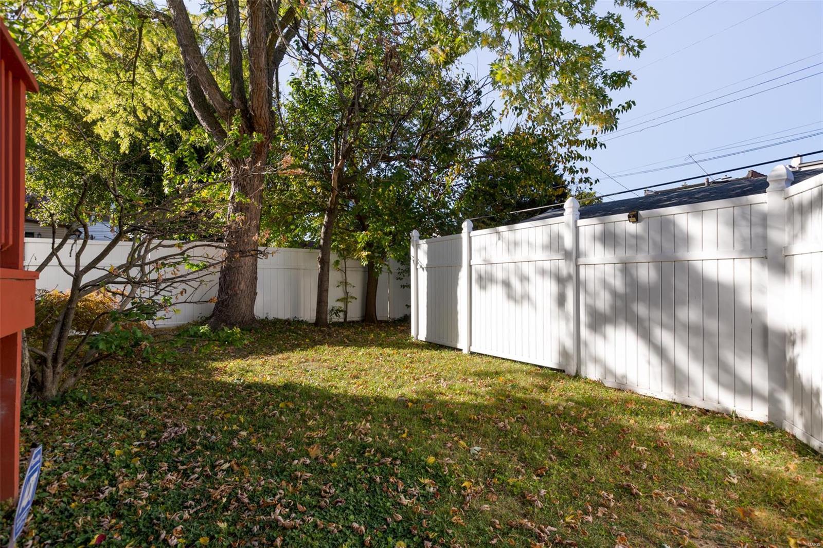 J G Travilla S Hampton Add - Residential
