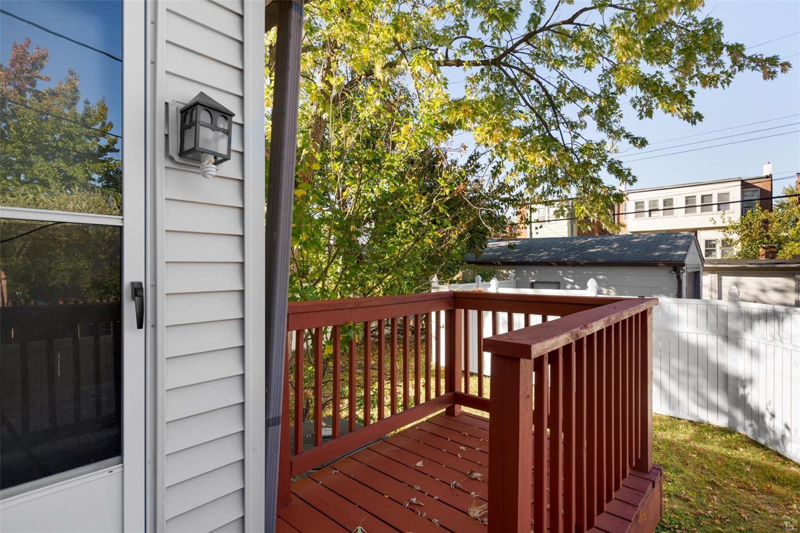 J G Travilla S Hampton Add - Residential