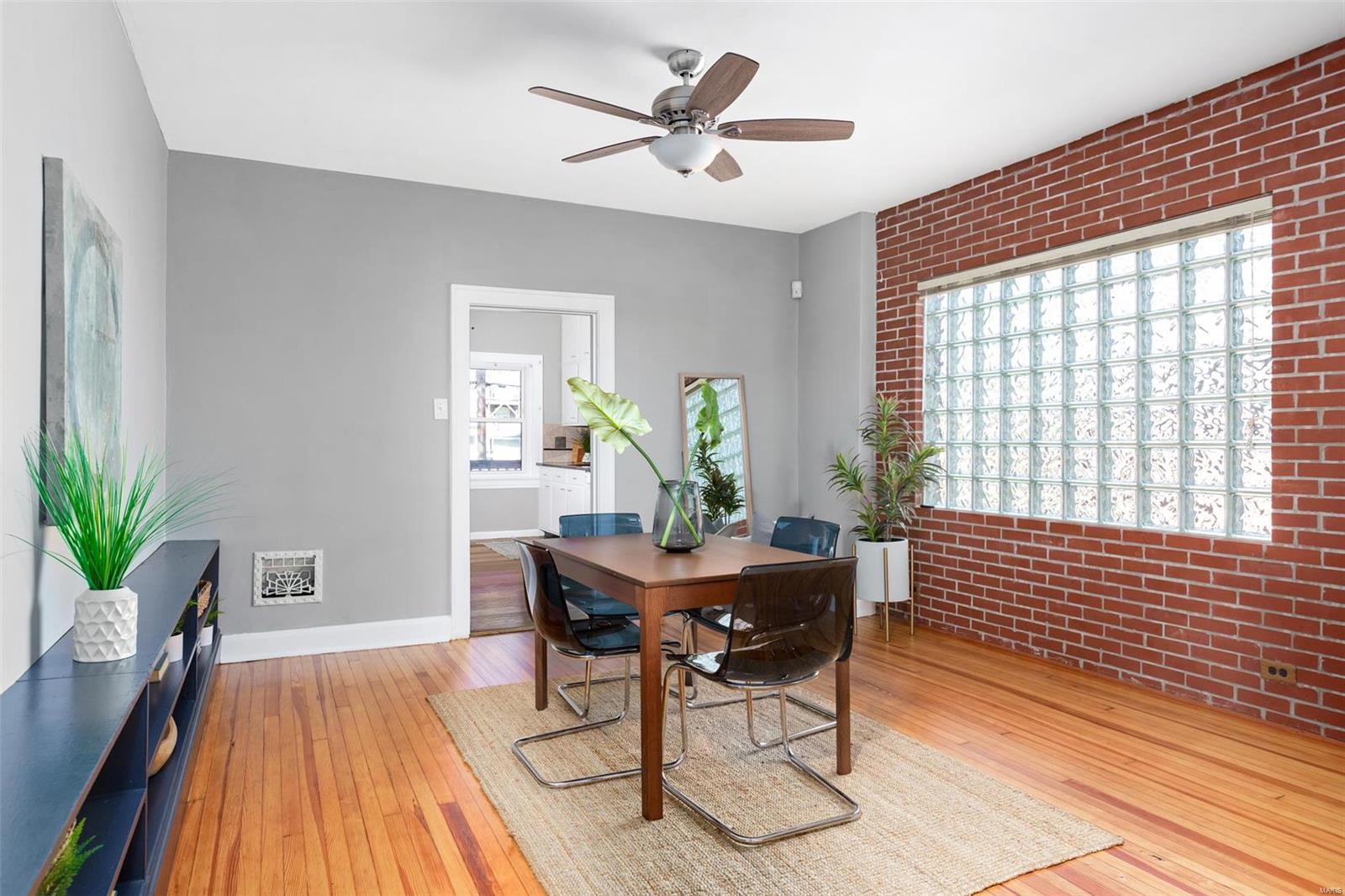 J G Travilla S Hampton Add - Residential