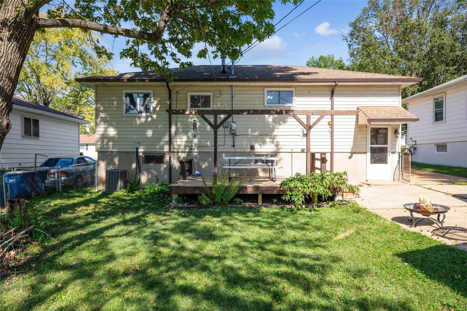 Niles Manor - Residential