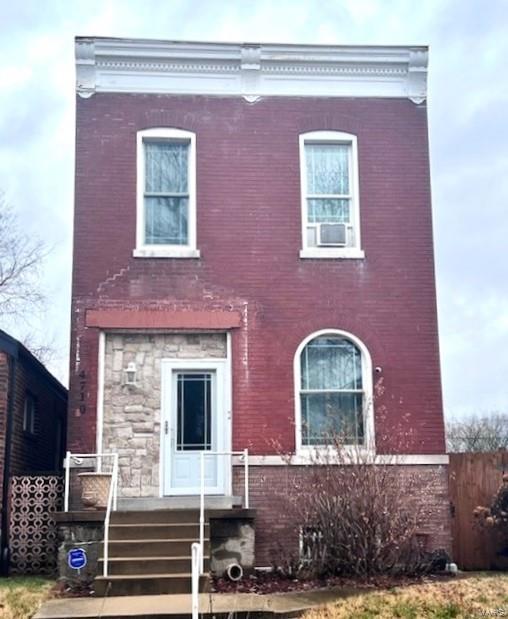 St Louis, Missouri 63111, United States, 2 Bedrooms Bedrooms, ,2 BathroomsBathrooms,Residential,Pending,25924