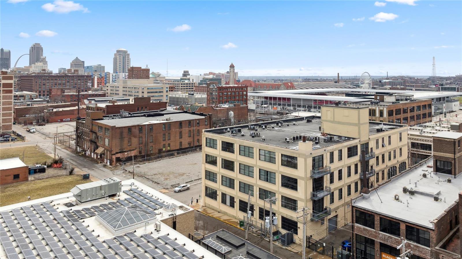 2201 Locust Street 304