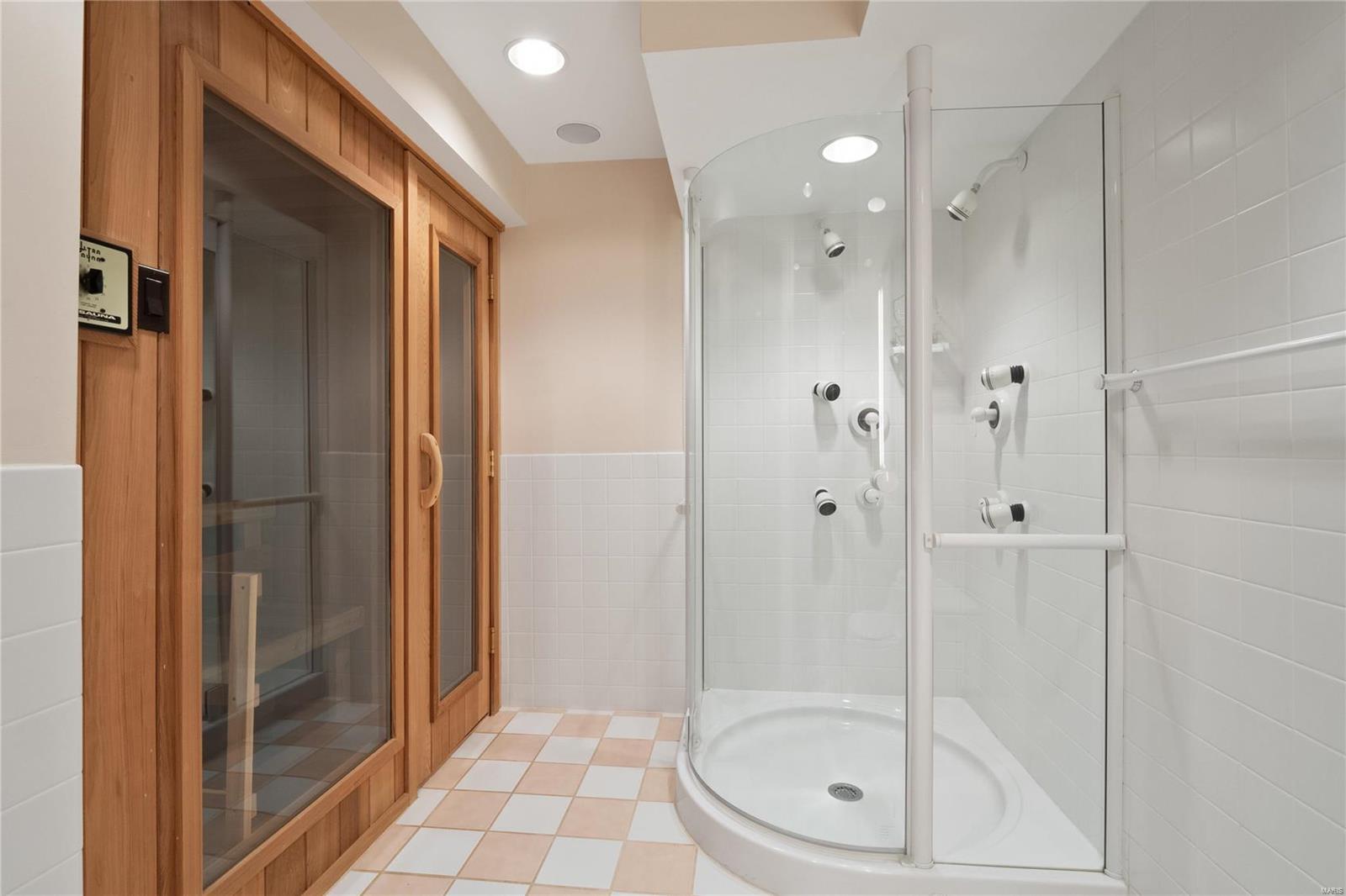 Commons Condo Ph II The - Residential