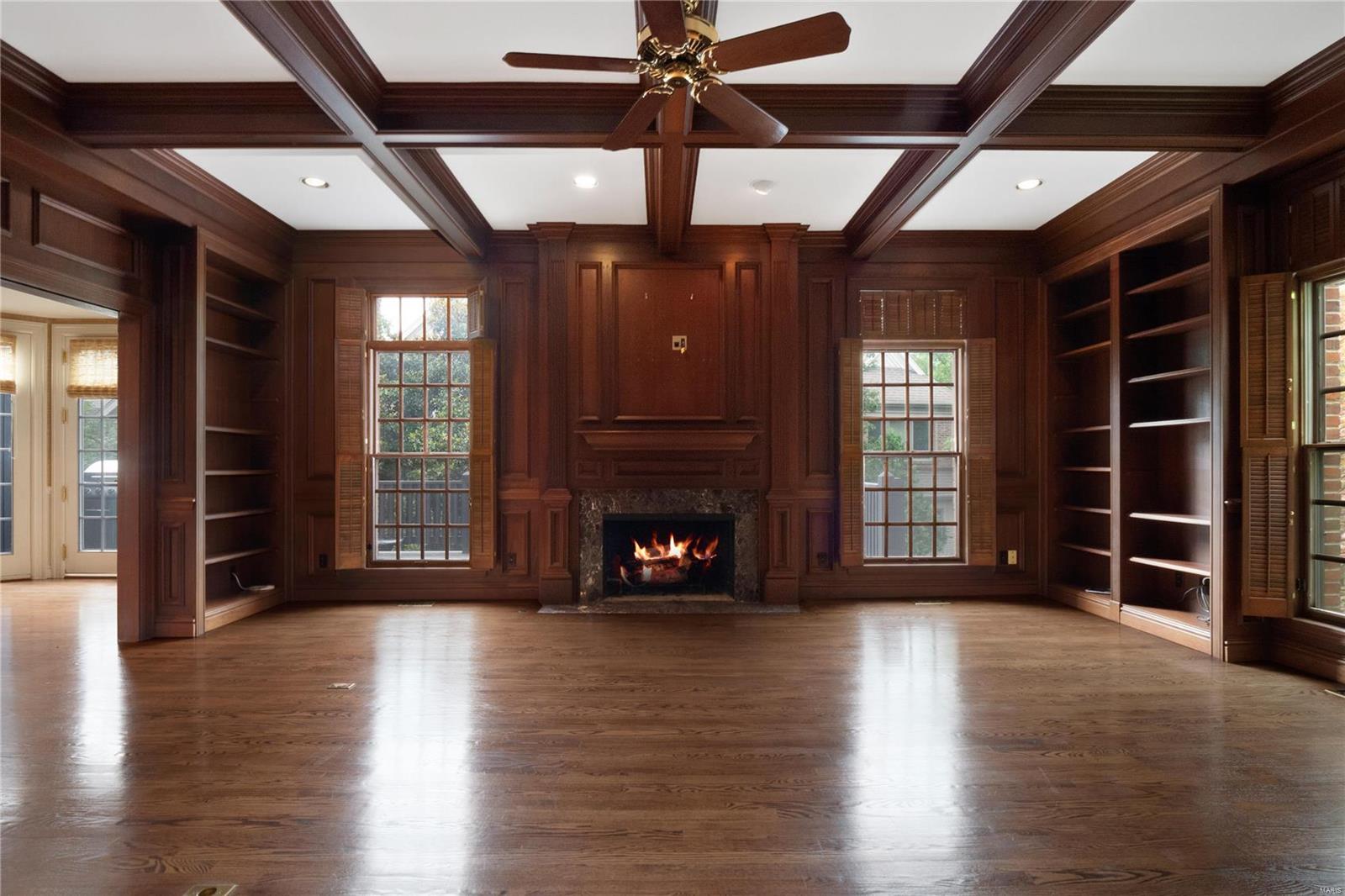 Commons Condo Ph II The - Residential