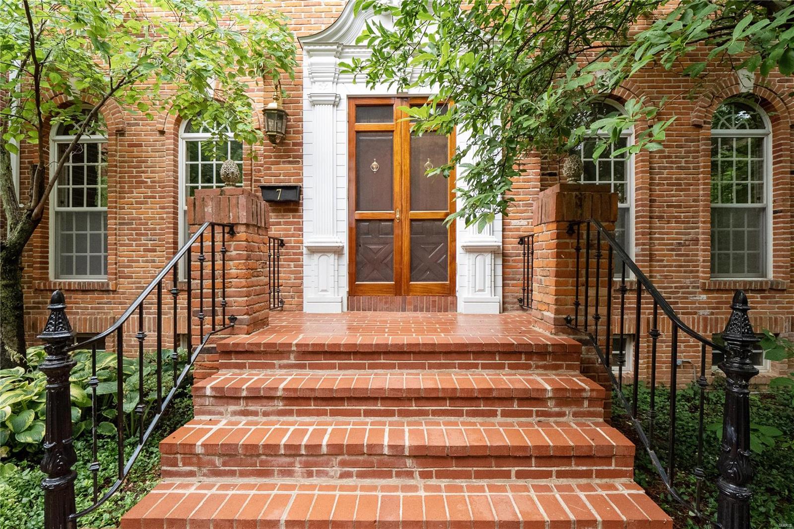 Commons Condo Ph II The - Residential