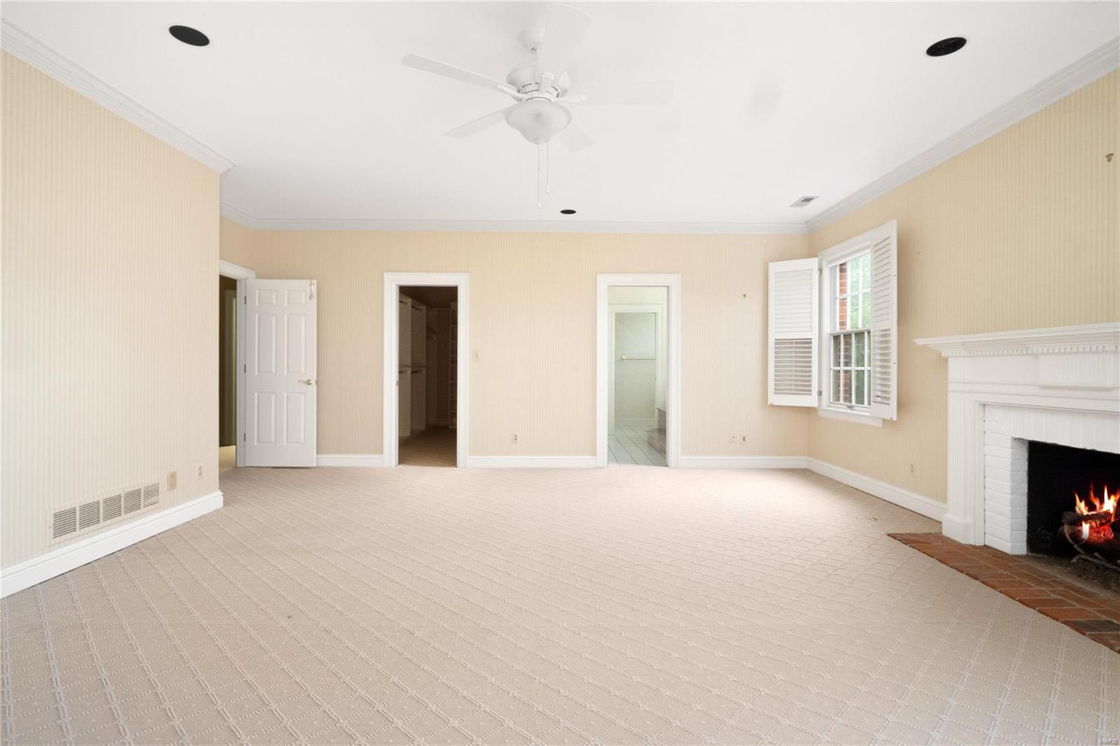 Commons Condo Ph II The - Residential